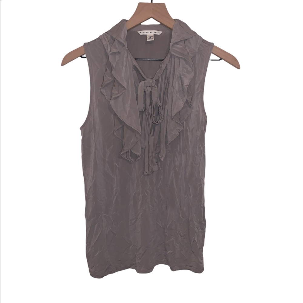 Banana Republic Stretch Ruffle Sleeveless Grey Blouse Medium